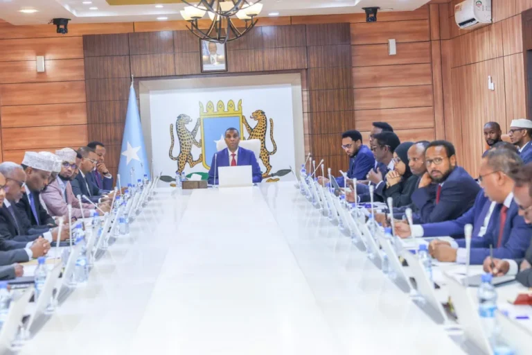 Golaha Wasiirada oo Bogaadiyay Ciidamada Puntland ee Dagaalka lagalay Daacish