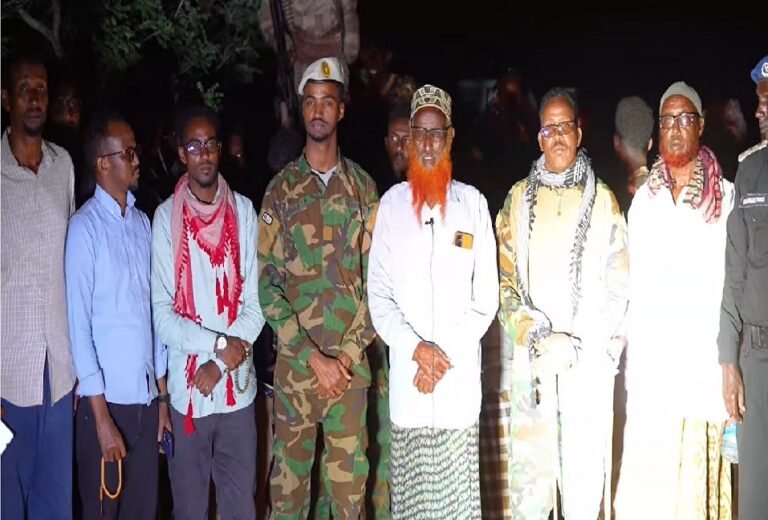 Heshiis xabad joojoojin oo la kala dhex dhigay beelo ku dagaalamay xadka Hiiraan iyo Sh/Dhexe