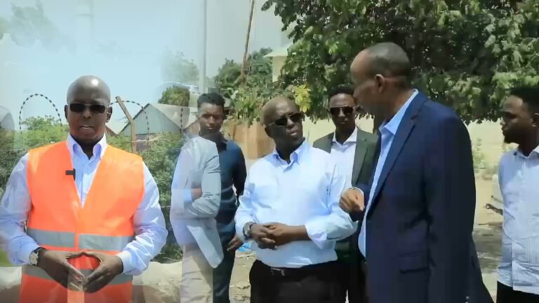 {DAAWO MUUQAALKA} Guddoomiyaha Gobolka Banaadir oo kormeeray Waraha iyo Biyo-qabadyada ku yaala Degmooyinka Gobolka Banaadir.