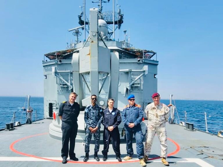 {DAAWO SAWIRADA} Ciidanka Ilaalada Xeebaha Soomaaliyeed oo Tababar La siiyay.