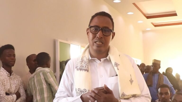 {DAAWO MUUQAALKA}  Fikirkii Hiiraan State ma ilaawin Laakiin Adinka ayaan idin Tanasulnay” Xasan Happy