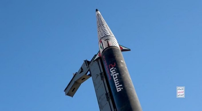 Xuutiyiinta oo mar kale gantaalo ku weeraray Caasimada Israel.