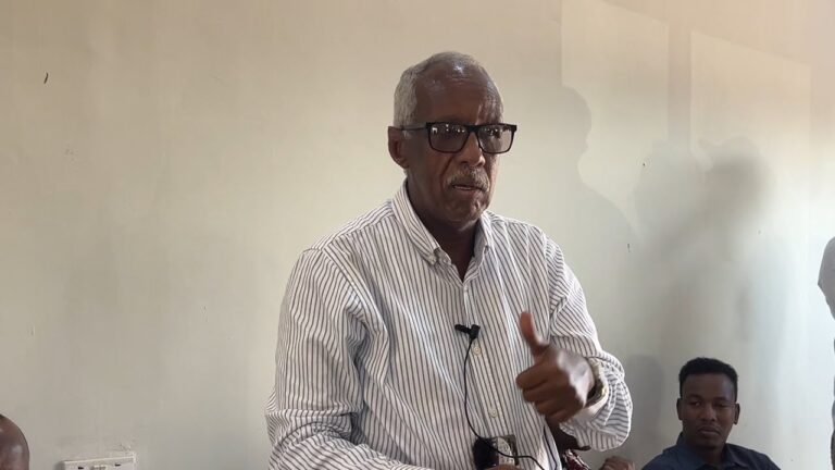 {DAAWO MUUQAALKA} Jeneraal Muqtaar” Magaaladii aan Kasoo jeeday anoo 80 jir ah in leeygu Caayo Sax maaha “