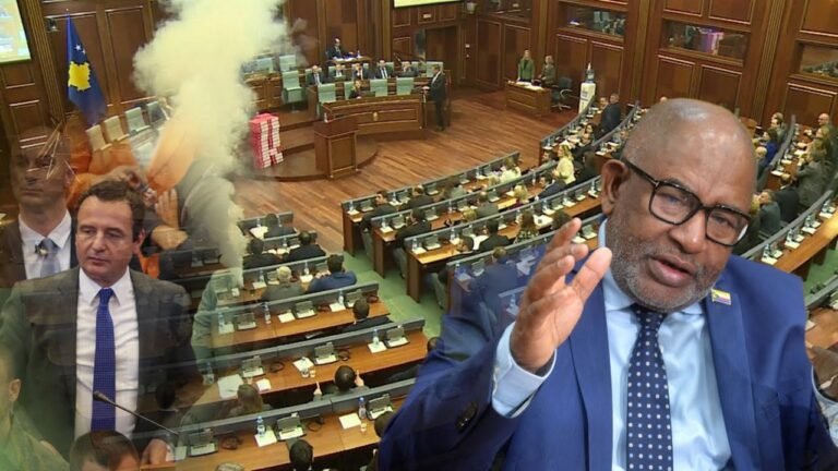 {DAAWO MUQAALKA} Madaxweyne sheegay in uu xukunka ku wareejinayo wiilkiisa