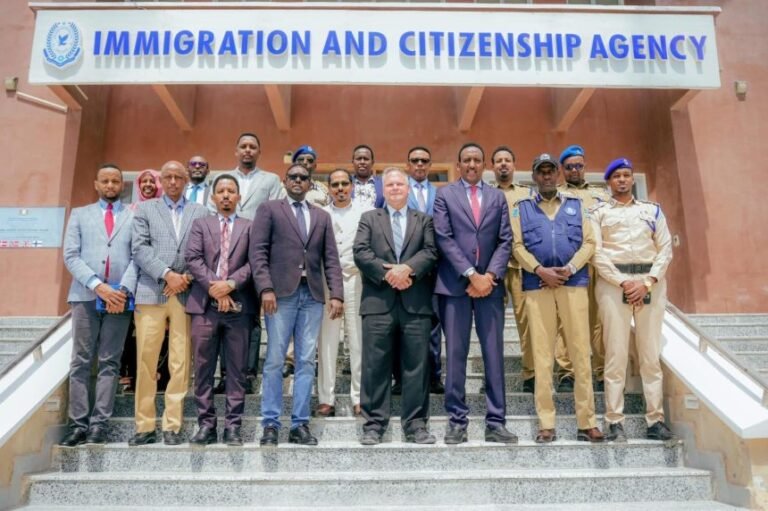Somalia, Interpol sign cooperation agreement in Mogadishu.