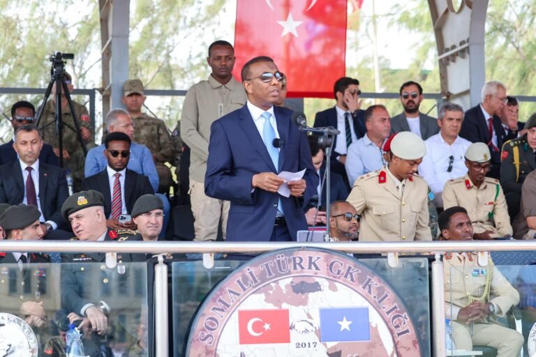 PM Hamza attends closing ceremony for SNA Unit Training, praises troops’ readiness.