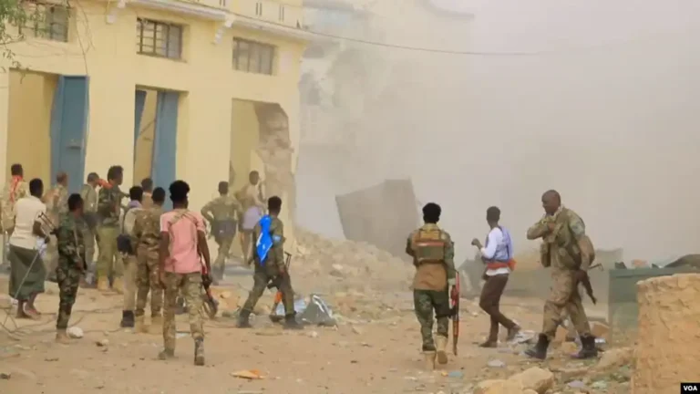 Ciidamada Amniga oo soo afjaray weerarkii Kooxda AS kusoo qaaden Baladwayne.