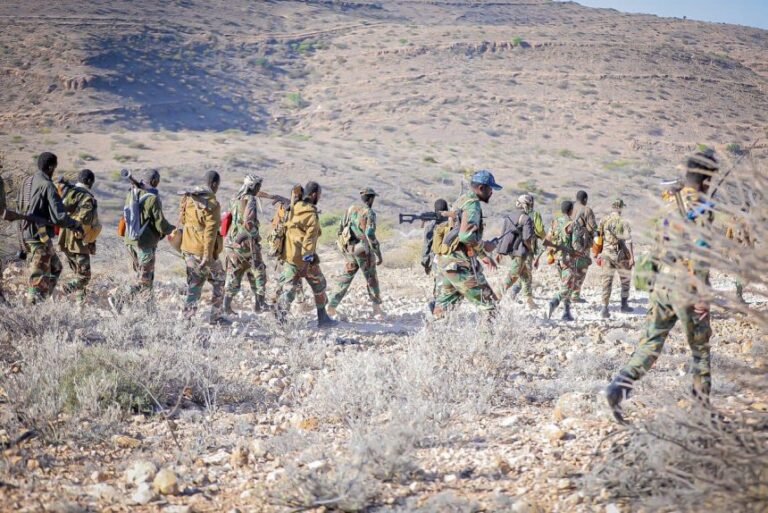 Ciidamada Puntland oo gacanta ku dhigay ajaaniib ka tirsanaa kooxda Daacish.