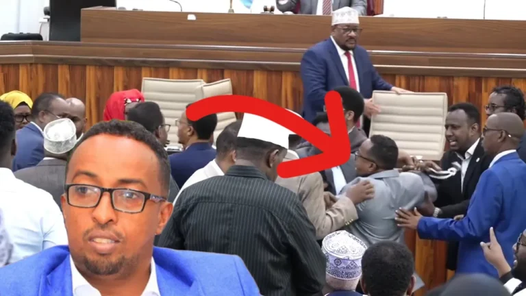 {DAAWO MUQAALKA} Gacan qaad ka dhax dhacay Xildhibaano ka tirsan Golaha shacabka