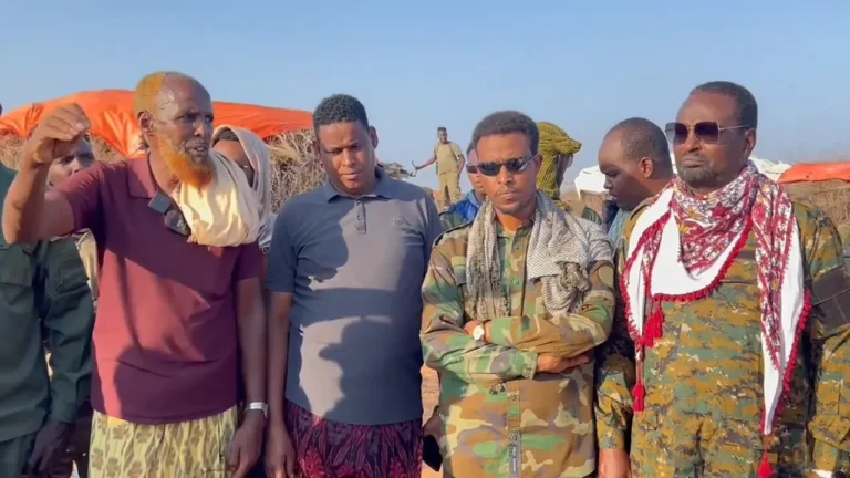 {DAAWO MUQAALKA} Nabadoon Cabdule : Xawaadle Waxaa ka Go’an inta uu Dalka AS joogo inuu Dagaalamo