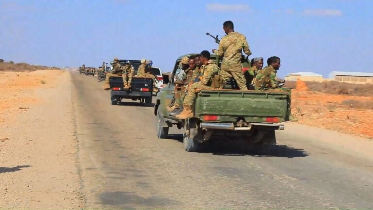 {DAAWO MUQAALKA} Saraakiishii AS ka saari Mudug oo gaaray Galmudug.