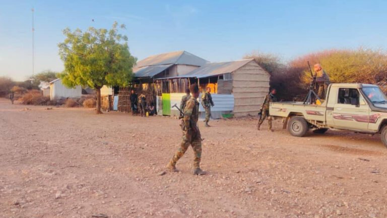 {DAAWO MUQAALKA} WAR DEG DEG Ciidamada Deegaanka oo Dilay Xubno ka tirsan AS