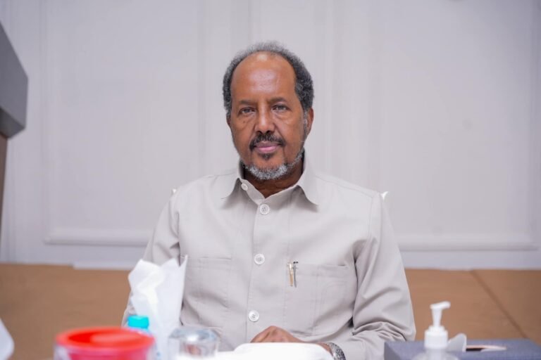 Madaxwayne Xasan Shiikh oo Shaaciyay Ujeedka safarka RW Xamse ku tagay Laascaanod.