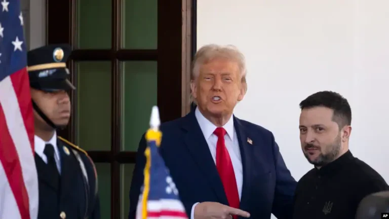 Mareykanka oo hakiyay hubkii iyo taageeradii uu siin jiray dalka Ukraine.