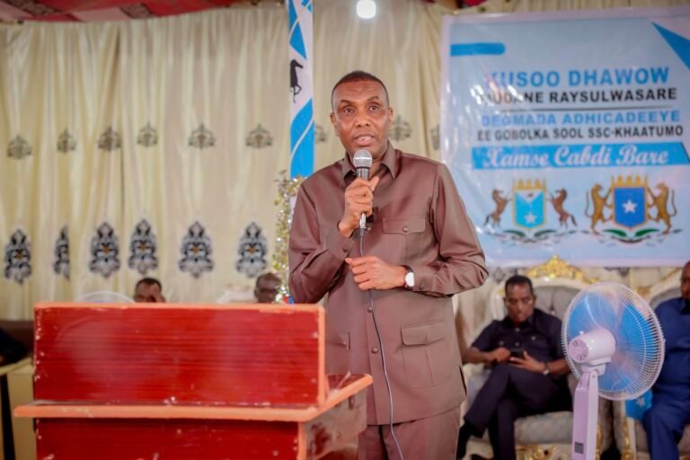 Ra’iisul Wasaare Xamza oo hadhimo-sharafeed lagu maamuusay magaalada Ari-Caddeeya.