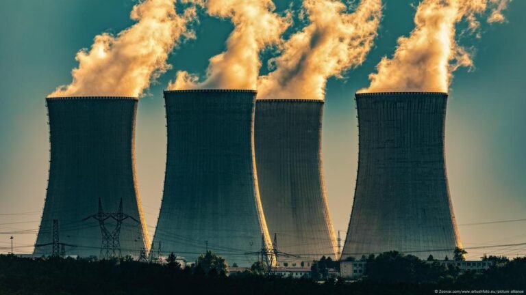 Pakistan oo ku hanjabtay ineey india u adeegsan doonto hubka nukliyeerka ah.