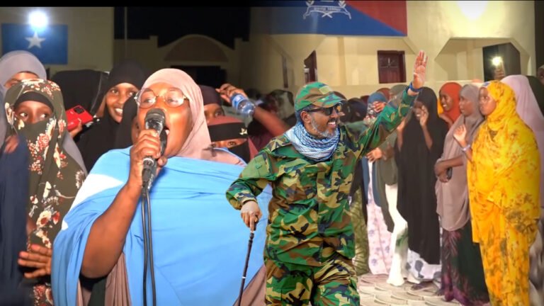 {DAAWO MUQAALKA} Banaanbax ka dban AS oo Caawa ka Socda Muqdisho.