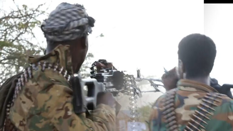 {DAAWO MUQAALKA} Daawo Dagaal Toos ah deegaanka Abooreey