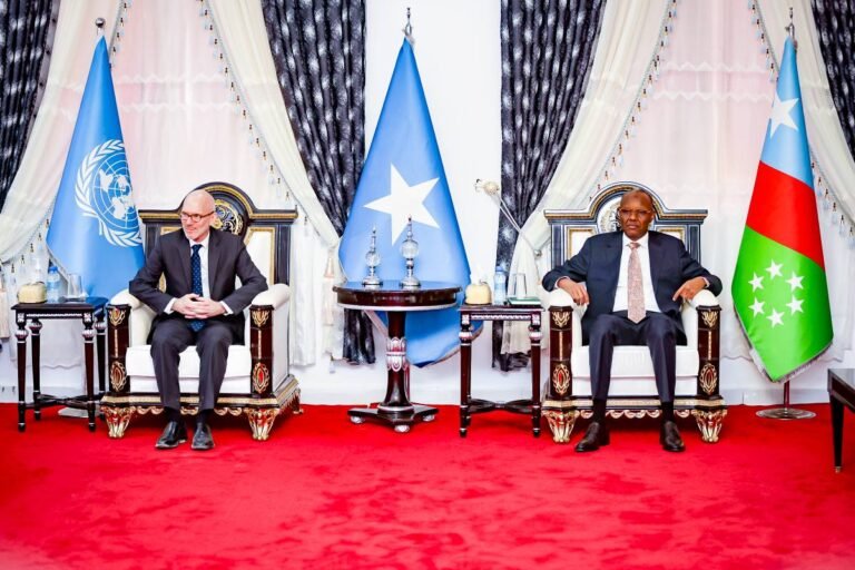 MW Laftagareen oo kulan la qaatay James Swan