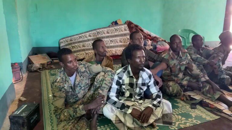 {DAAWO MUQAALKA} Siddee Ciidanka Puntland ugu ciideen Furimaha Dagaalka Calmiskaad.