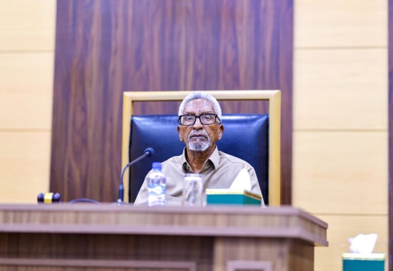 Kulankii Aqalka Sare oo Maanta Qabsoomay + maxaa looga hadlay ?