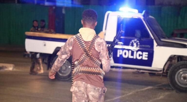 Dagaal u dhexeeya ciidamada Dowladda iyo kooxda AS oo ka dhacay Ceelasha biyaha.