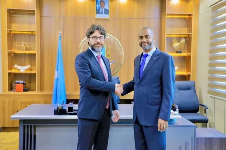 Dowladaha Soomaaliya iyo Turkiga oo kawada hadlay arrimo muhiim ah,