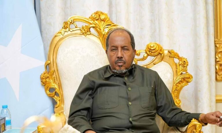 Madaxweynaha Soomaaliya oo maanta hortagaya Xildhibaanada labada Aqal ee BFS.