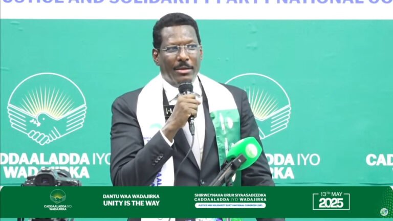 {DAAWO MUQAALKA}  Qoor Qoor oo Sheegay in uu ku Faraxsanyahy ku Biiitaanka Xisbiga Caawa laga Furay Muqdisho