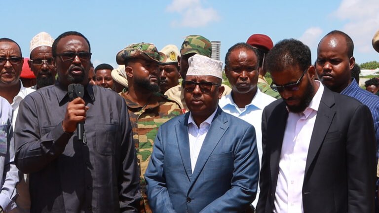 {DAAWO MUQAALKA} Dabageed “Dagaalka yaan lagu fiirsan Xawaadle ee Soomaaliyey gala dagaalka”.