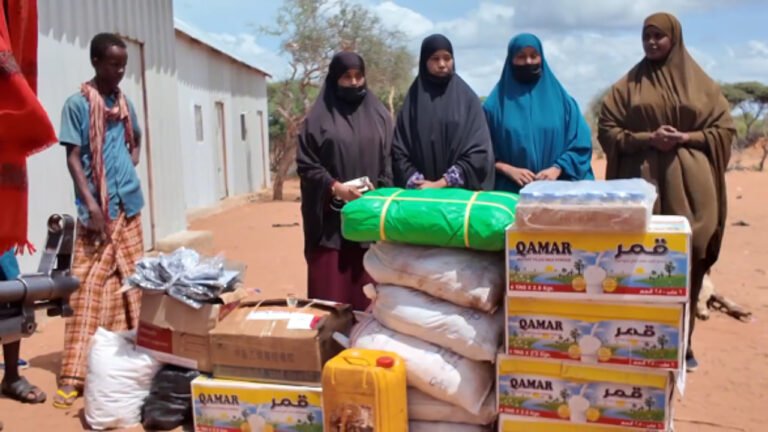 {DAAWO MUQAALKA} Gurmad iskugu jiro rashiin iyo agab kale oo la gaarsiiyey Furimaha hore ee Dagaalka.