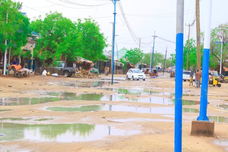 Ganacsigii magaalada Beled Xaawo oo u xiran Xiisad ka dhalatay Dil wiil yar loogu geeystay Gudaha Magaalada.