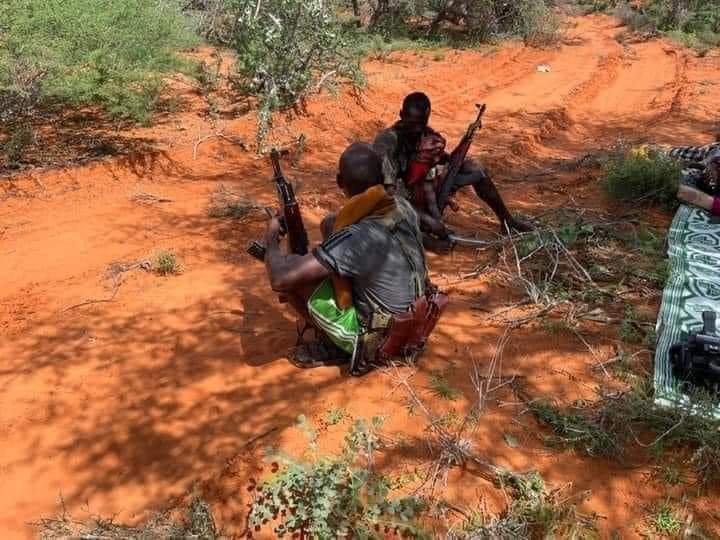 Dagaal u dhaxeeyo AS iyo Ciidamada Macawiisleeyda oo ka Qarxay Deegano hoos Tago Degmada Halgan