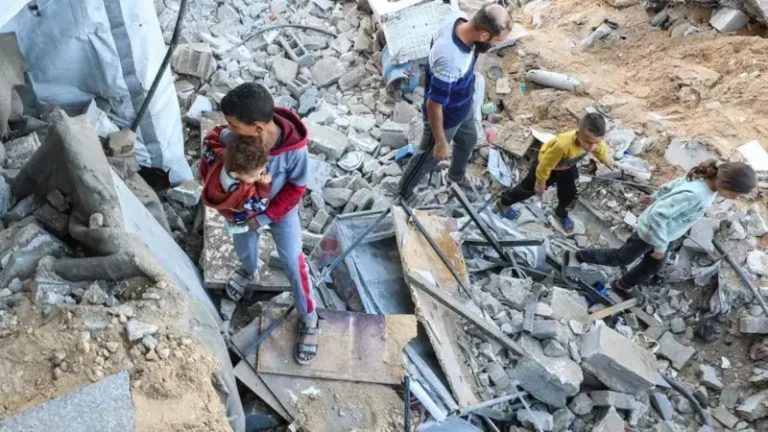 Duqeyntu “Waxay ka timid jiho walba”: Nin ka warramaya weerarkii waqooyiga Gaza.