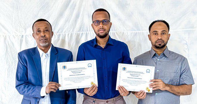 Kuraas ka Banaaneyd Golaha Shacabka oo Jowhar lagu doortay.