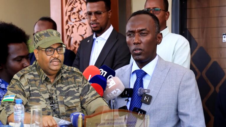 {DAAWO MUUQAALKA}  M/Deni Puntland wuxuu ka dhigay shirkad qoyskiisu leeyahay,