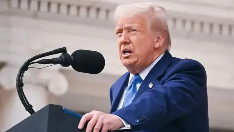 Trump reinstates US travel ban, bars citizens of 12 countries