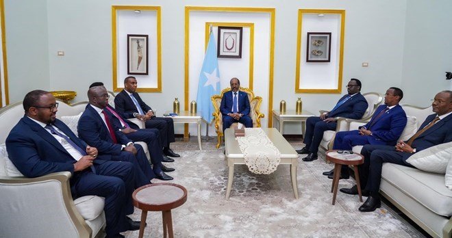 Somalia’s President meets former Presidents as Israel’s Somaliland recognition spurs crisis talks.