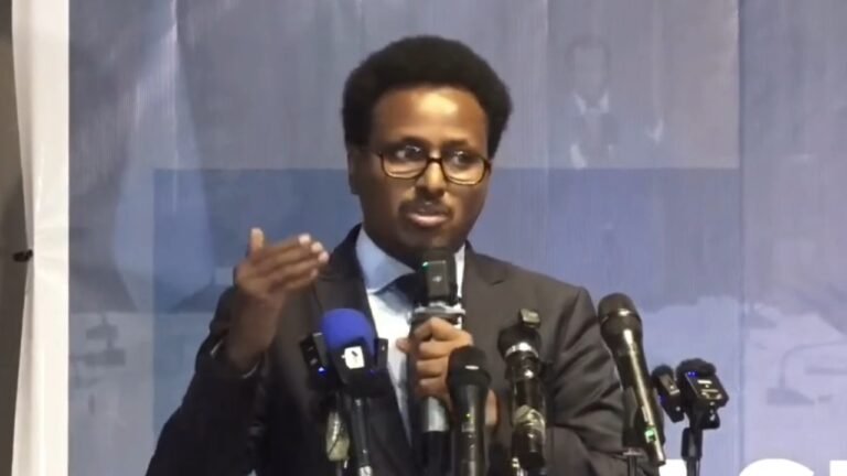 {DAAWO MUUQAALKA} Koofi oo si adag uga Hadlay hogaanka Doowladda