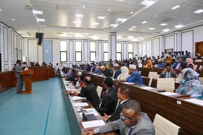 Kulankii maanta golaha shacabka oo u baaqday sababo la xiriiro …..