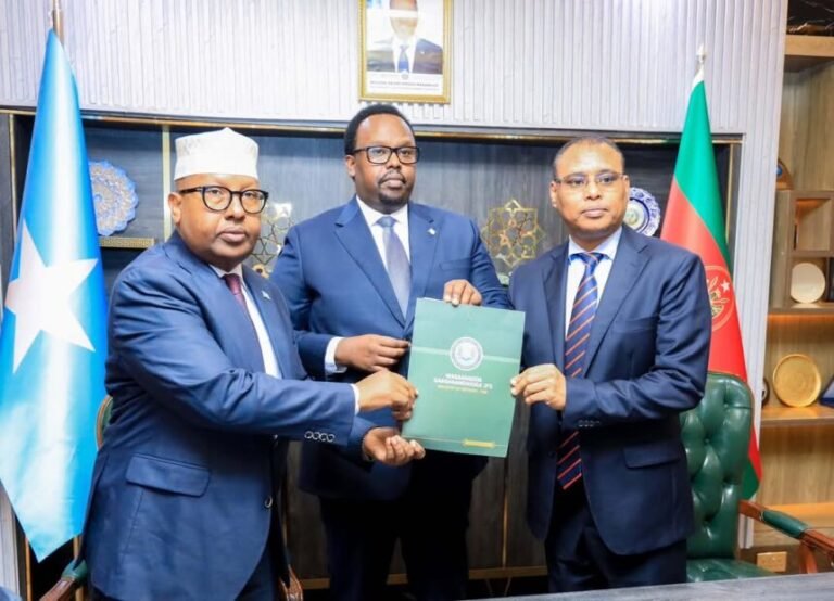 Deputy Prime Minister Oversees Defense Ministry Handover as New Minister Pledges Total War on The AS.