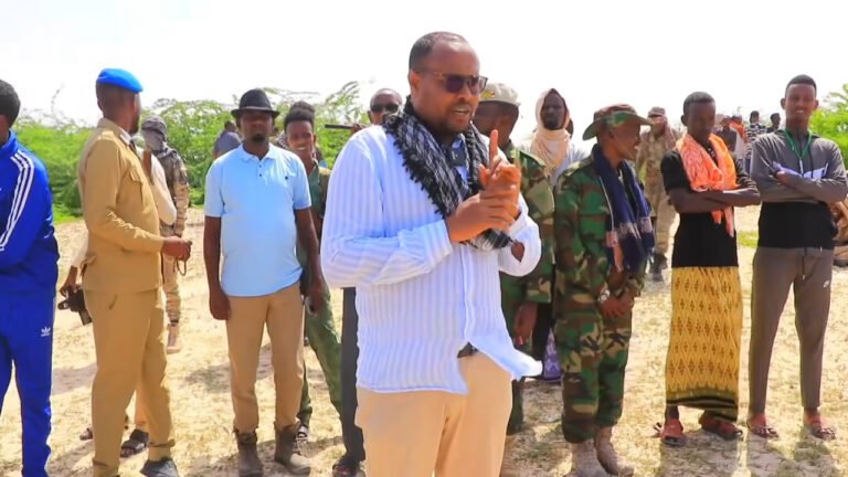 {DAAWO MUUQAALKA}  Wasiir Cabdullahi ”Beeshaan waxa ay caan ku tahay Dagaalka AS”