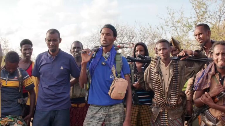 {DAAWO MUUQAALKA} qoray afkiis ayaan ku Baacsaneeyna AS-Ka Hiiraan kusoo duulay.