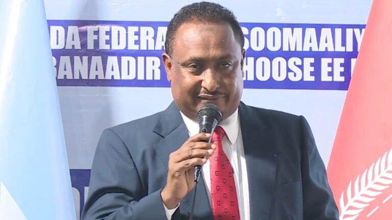 {DAAWO MUUQAALKA} Gobolka Banaadir Doorasho qof iyo Cod ah ayaa ka qabaneeynaa ”Gudoomiye Muungaab”