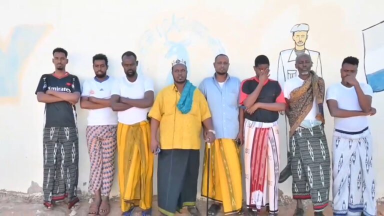 {DAAWO MUUQAALKA} Dadkii ku Xernaa Magaalada Gaalkacyo oo lasii Daayey.