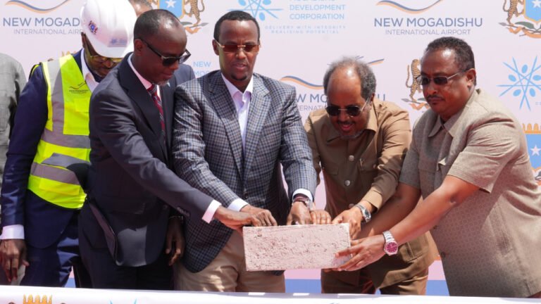 {DAAWO MUUQAALKA} MW Xasan sheekh ”Mashruucaan Dadka soomaaliyeed ayaa leh Dad gaar ah uma xerno”