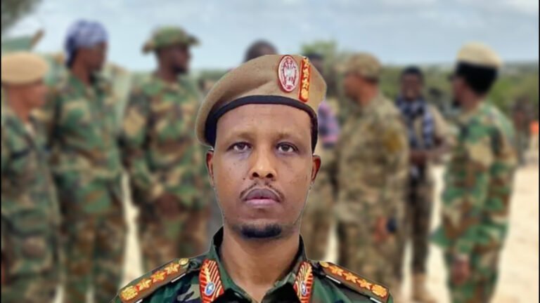 Somali Ground Forces Commander visits frontlines in Middle Shabelle region.
