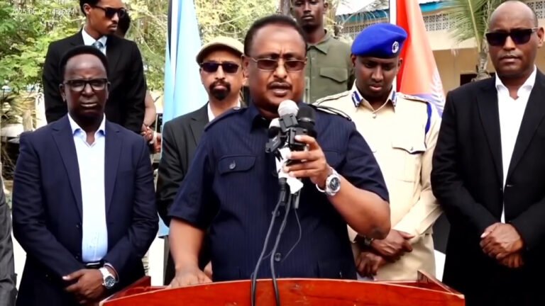 {DAAWO MUUQAALKA} 108 Xarumood ayaa maanta Imtixaan looga fadhiistay Gobalka Banaadir”Gudoomiye Muungaab”