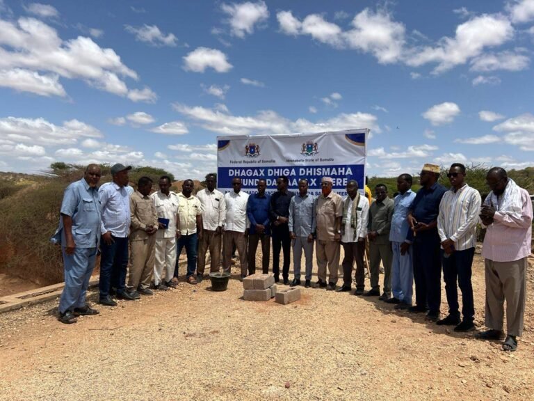 {DAAWO SAWIRADA} Buundada Saalax Jeere oo Bur bursaneed in kabadan 30 Sano oo Maanta la dhagax dhigay.