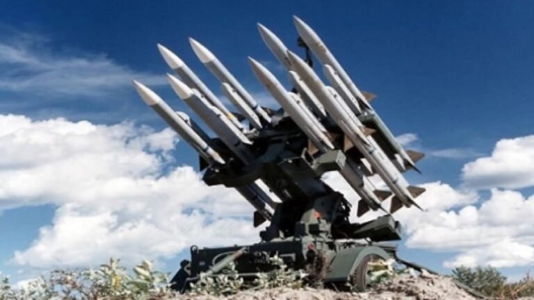 Iraan oo gantaalo culus ku garaacday Isra’il iyo Tel Aviv oo gubaneysa.